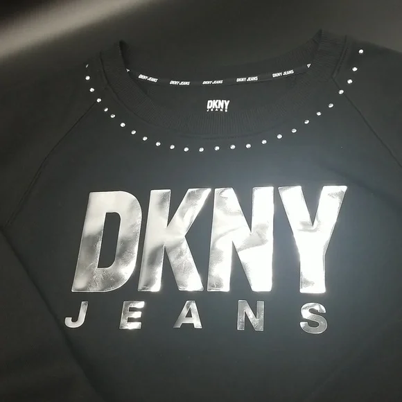 DKNY Jeans Medium Black and Silver Embellished Long Sleeve Cropped Sweater - Picture 5 of 9